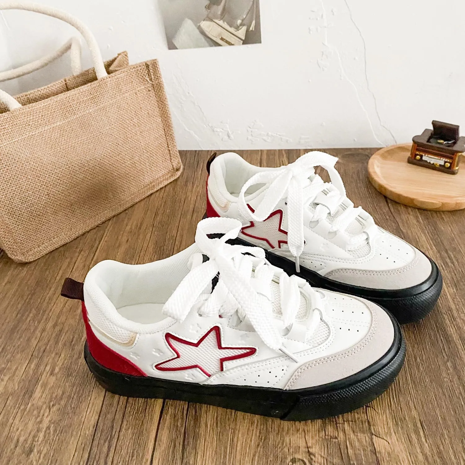 Cute Shoes for Teen Girls Trendy Y2K Summer Stars Chunky Platform Fashion Kawaii Sneakers Gifts for Women Daughter Granddaughter Back to School Rave Streetwear Parties Indoors Outdoors