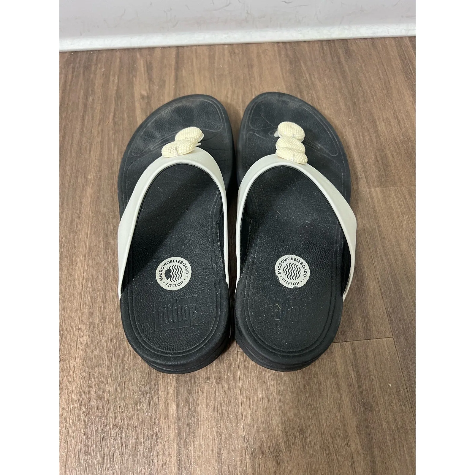 FitFlop lifted black sandals size 7
