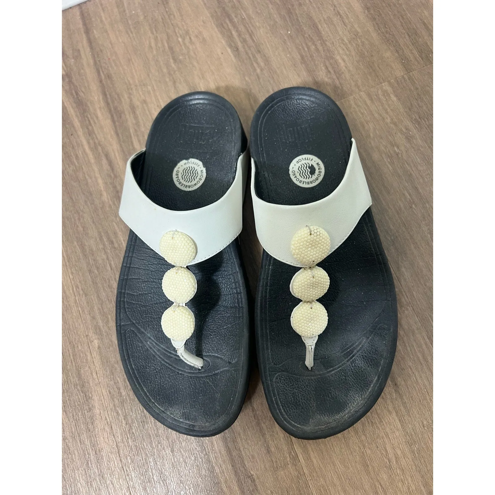 FitFlop lifted black sandals size 7