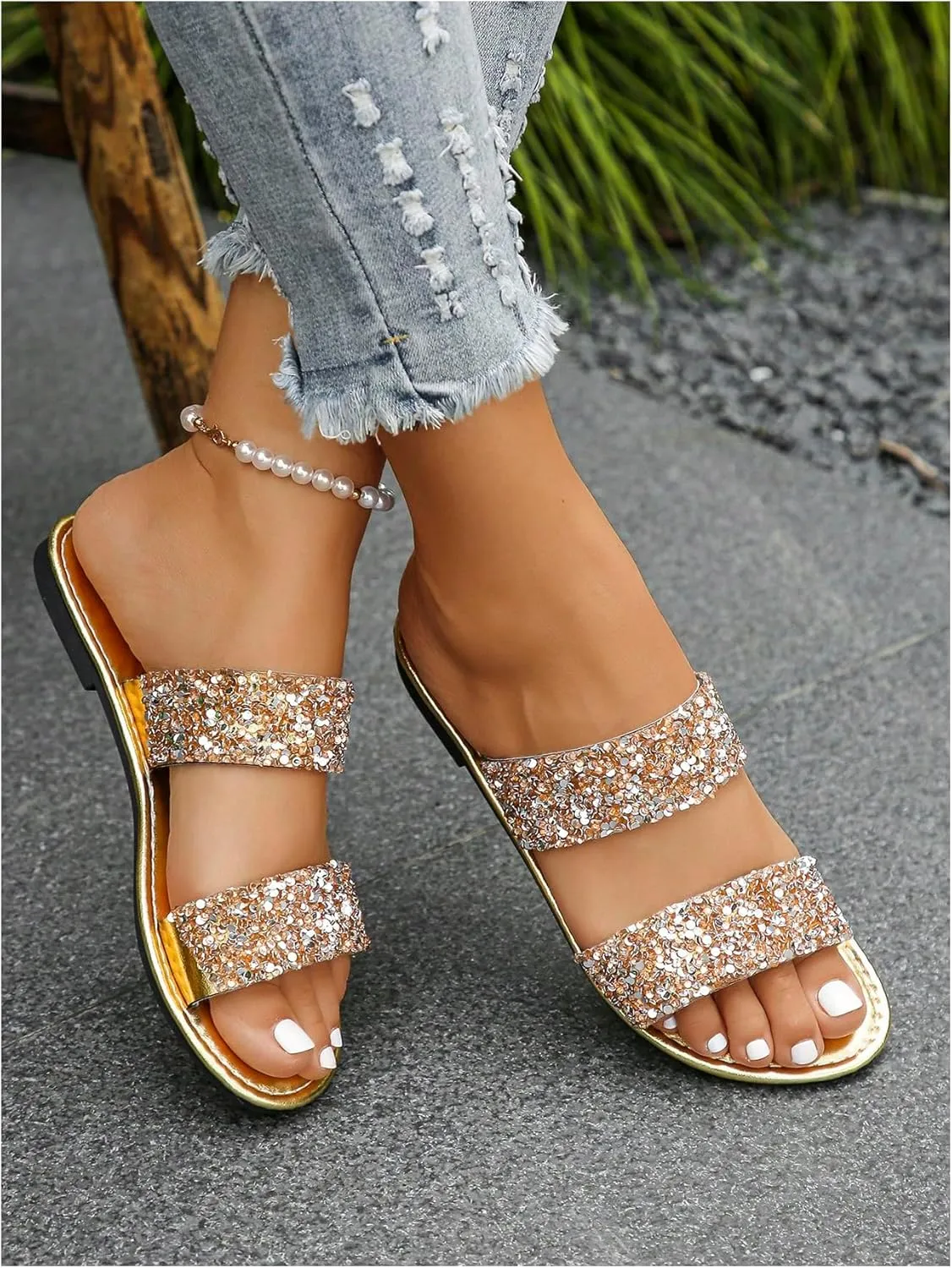 GORGLITTER Women's Gold Sandals Beach Flat Sandals Cute Sparkling Sequins Metallic Open Toe Slide Sandals