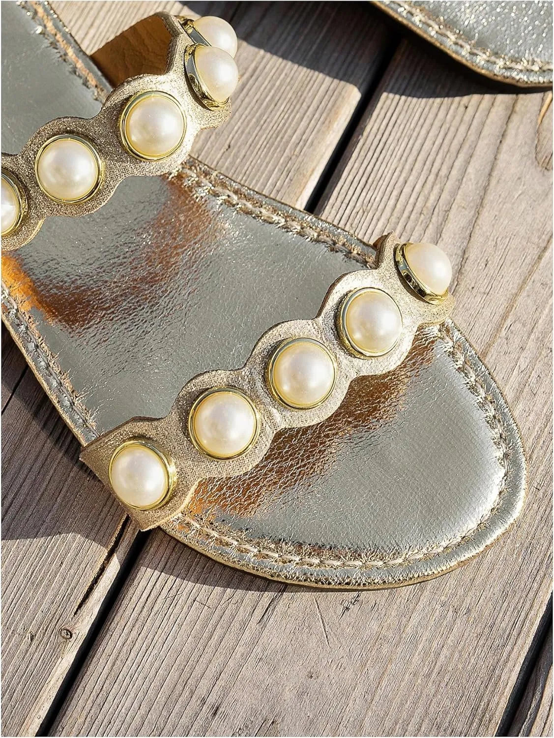 GORGLITTER Women's Pearls Decor Flat Sandals Metallic Dressy Vacation Open Toe Pu Leather Slide Sandals