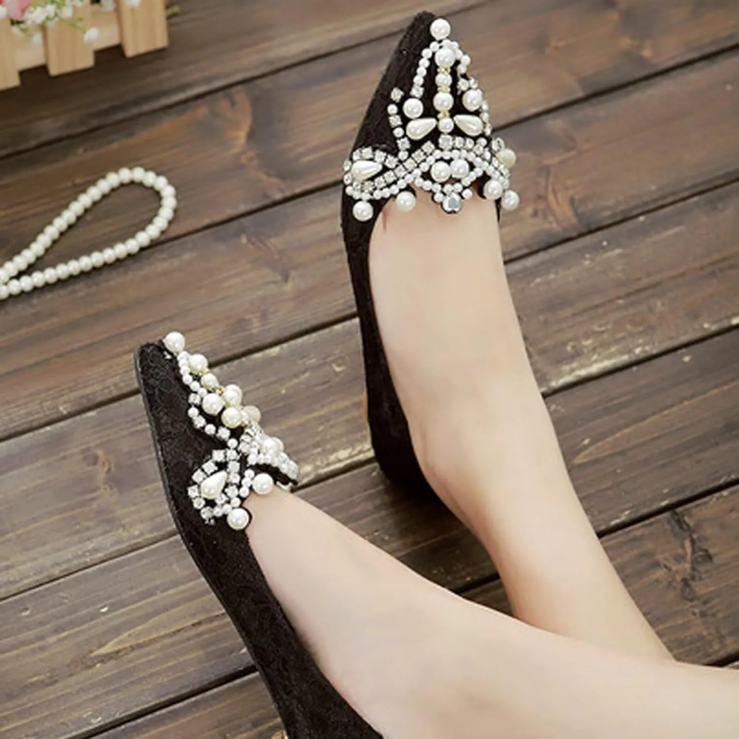 HuangTaiJi Qing Women's Pointy Toe Exquisite Pearl Rhinestone Dressy Ballet Flats Bling Slip On Comfortable Wedding Party Working Shoes