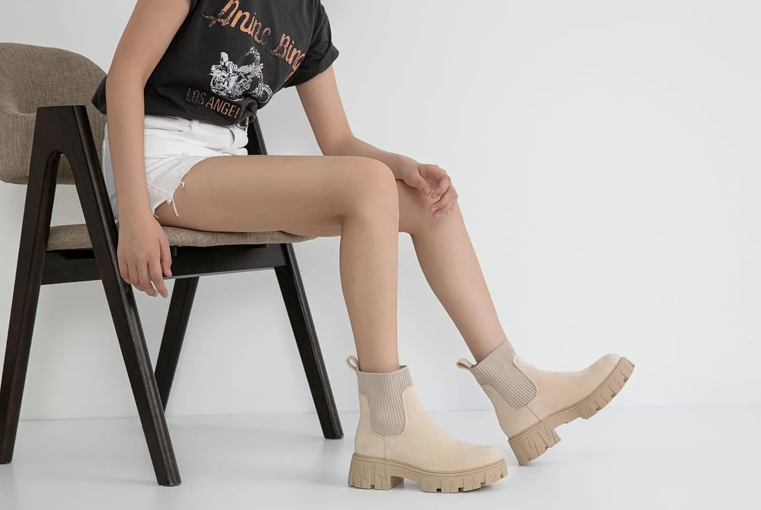Jeossy Women’s Chelsea Chunky Ankle Boots Elastic Platform Lug Sole Short Pull on Low Heel 9610 Booties