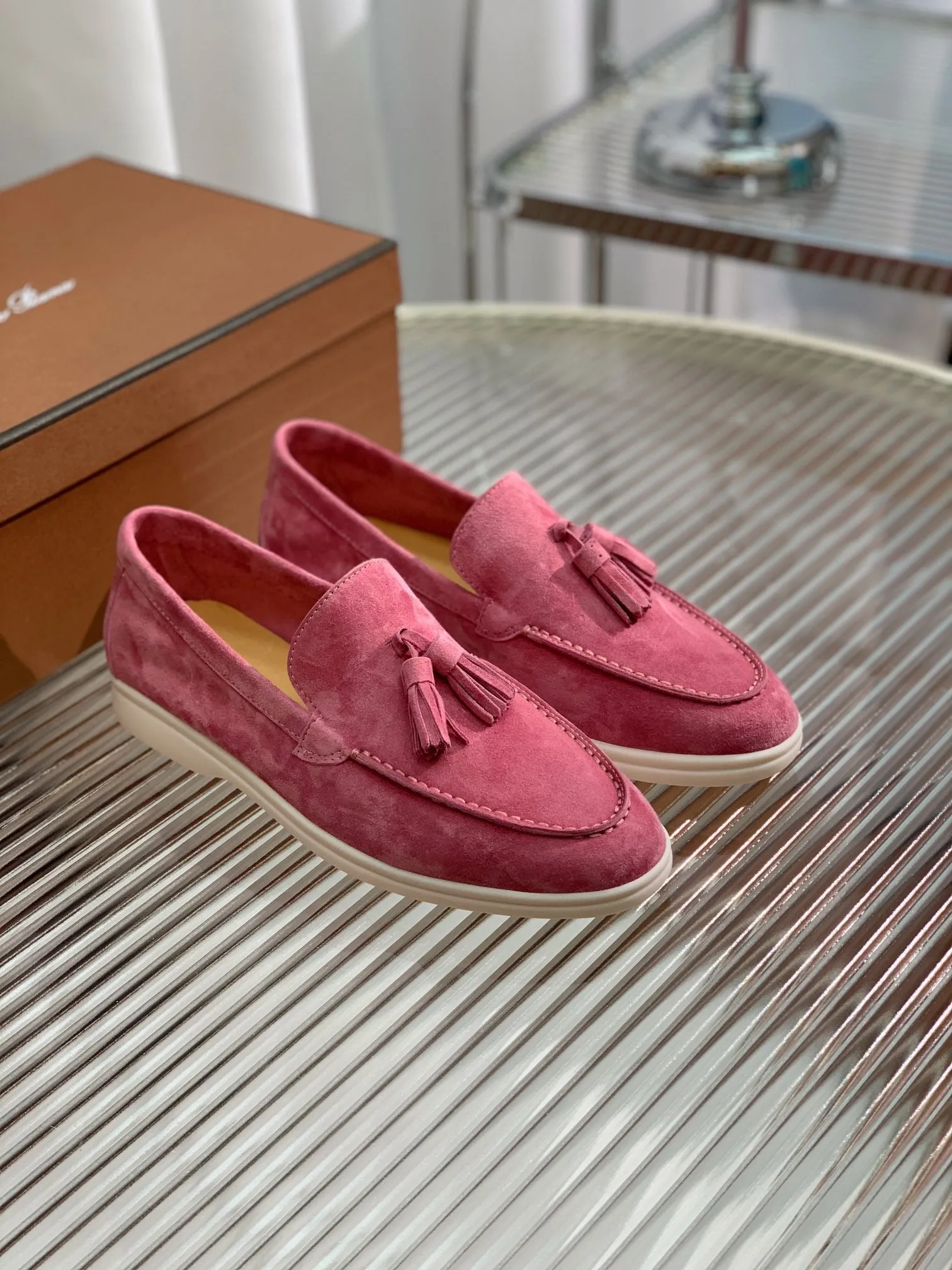 lp dot sole walk loafer pink red suede
