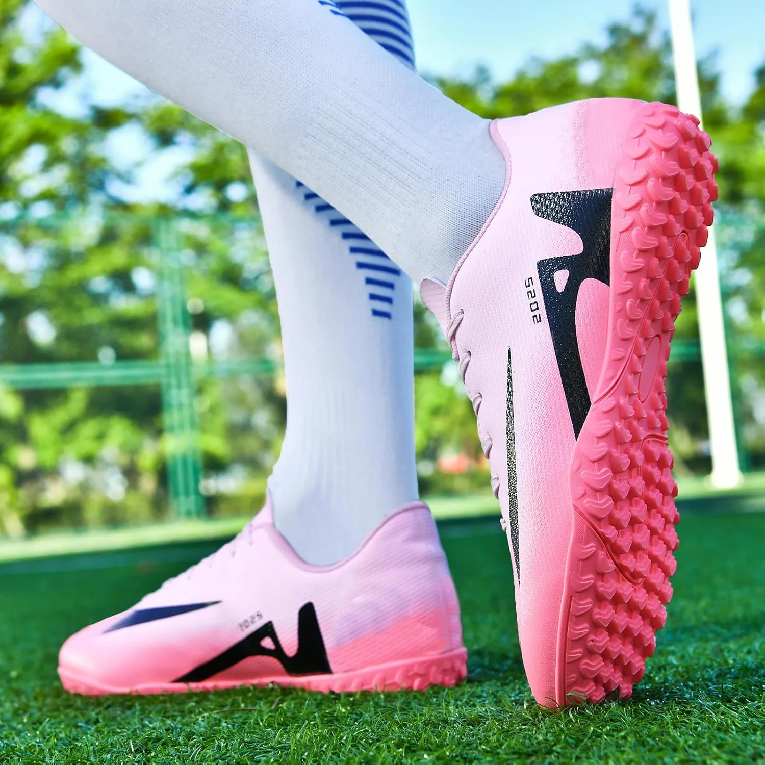 Mens Soccer Cleats Womens Indoor Soccer Shoes Wide Baseball Turf Shoes Adult Youth Rugby Shoes Big Boys Small Spikes AG TF Football Boots