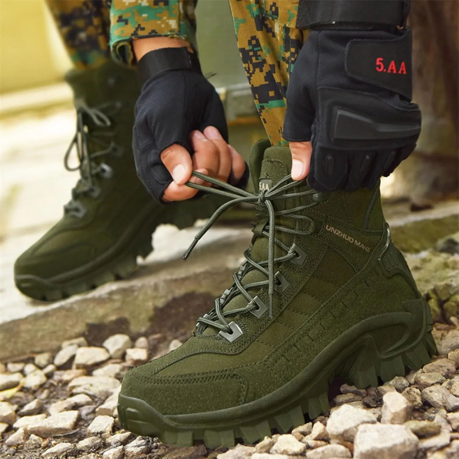 Men's Winter Fashion High Top Thick Sole Lace Up Hiking Shoes and Thick Sports Running Shoes Sneaker Rack for Men Men's Shoes