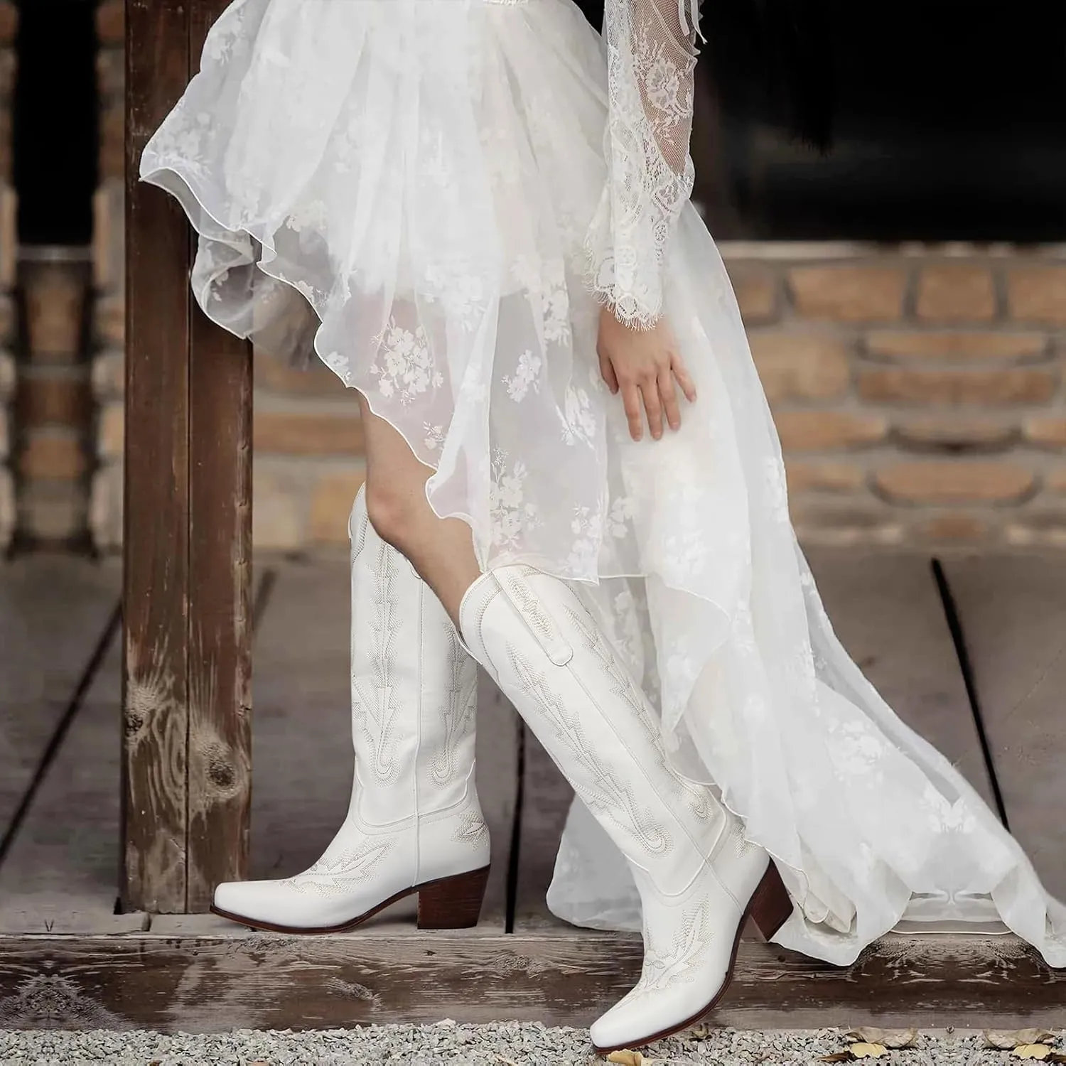 Ouepiano Cowboy Boots for Women Knee High Cowgirl Boots with Classic Embroidered Slip On Pointed Toe Chunky Heel Pull On Fashion Retro Tall Boot
