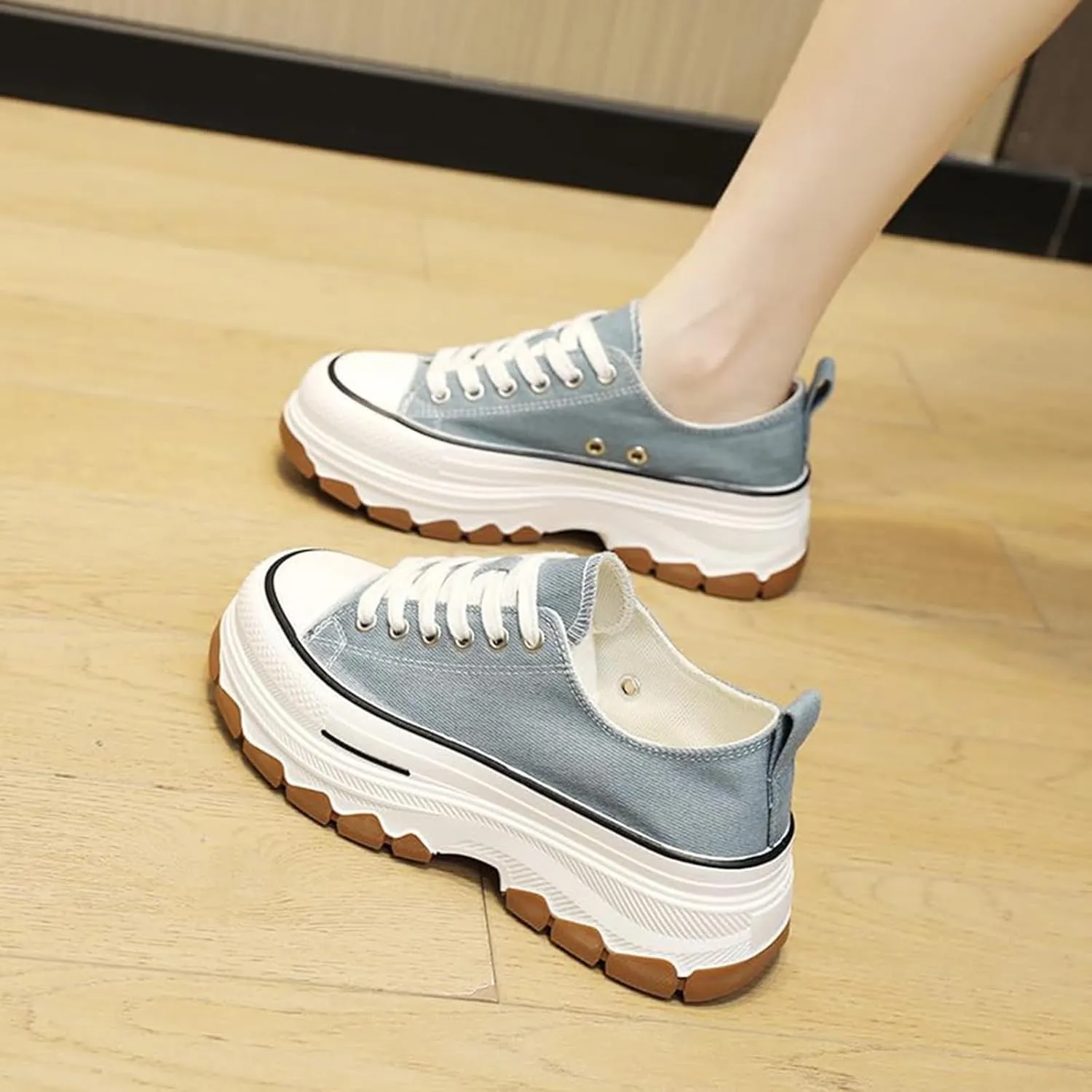 Platform Canvas Sneakers for Women Low Top Chunky Canvas Shoes Non Slip Preppy Shoes Breathable Fashion Sneakers