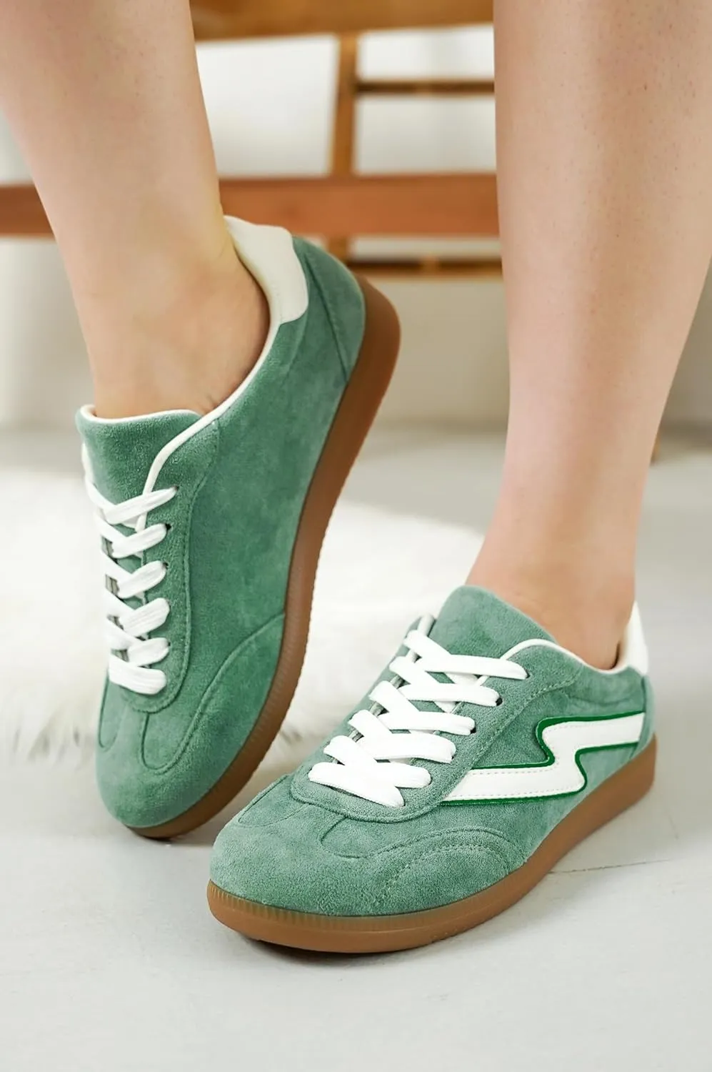 Project Cloud Sneakers for Women - Lace-Up Shoes for Women Trendy Women Sneakers with Memory Foam Insole Women's Fashion Sneakers Non-Slip Womens Shoes (Irita)