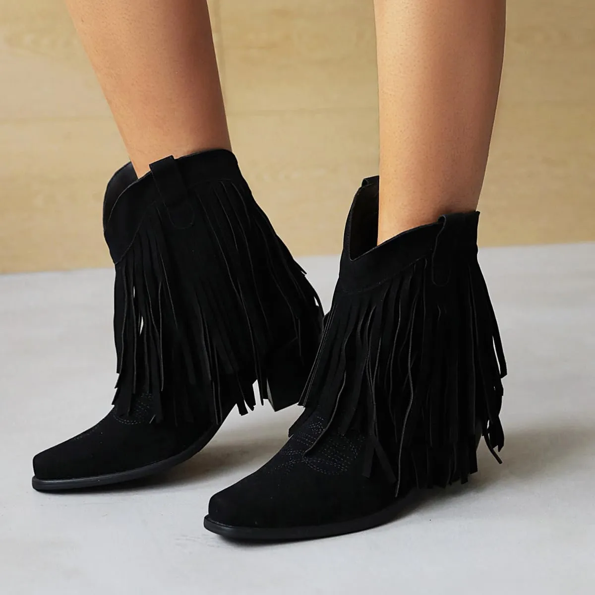 Tassel Ankle Cowboy Boots Woman Embroider Fringe Western Boots Round Toe Chunky Heel Pull On Cowgirl Boots