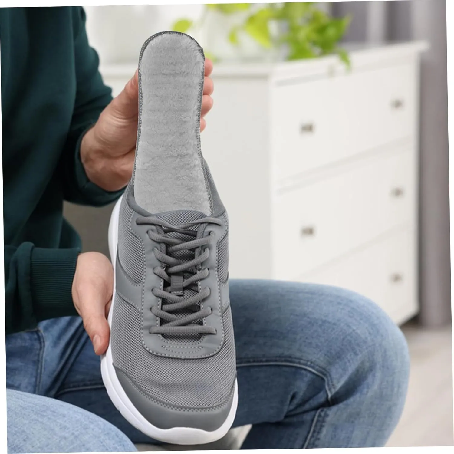 Warm Plush Insoles Winter Thickened Shoe Inserts for Women Men Fuzzy Liner Socks Non-Crease Boot Insoles (Size 37 4 Pairs Grey)