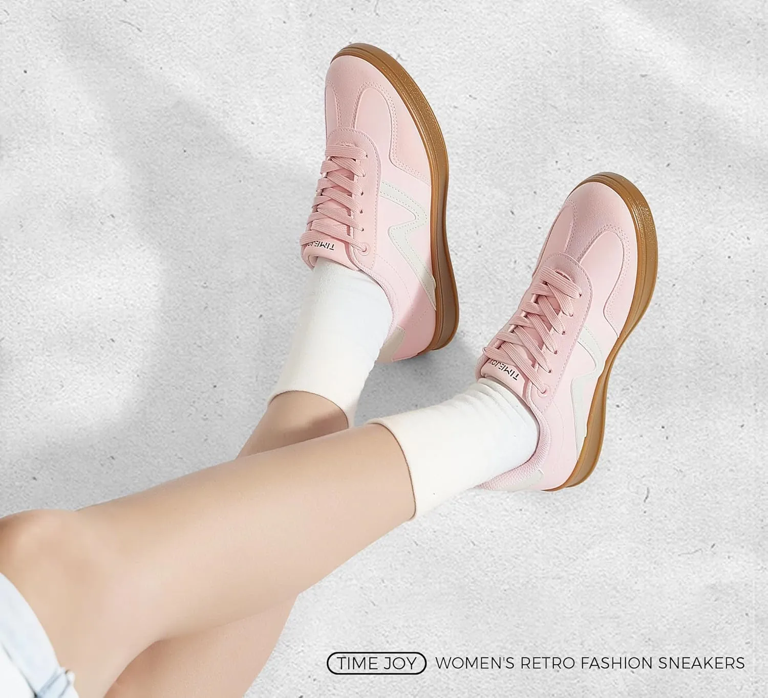 Women's Classic Retro Fashion Sneakers with Gum Sole Trendy Low Top Casual Shoes for Daily Wear, Walking & Outfits
