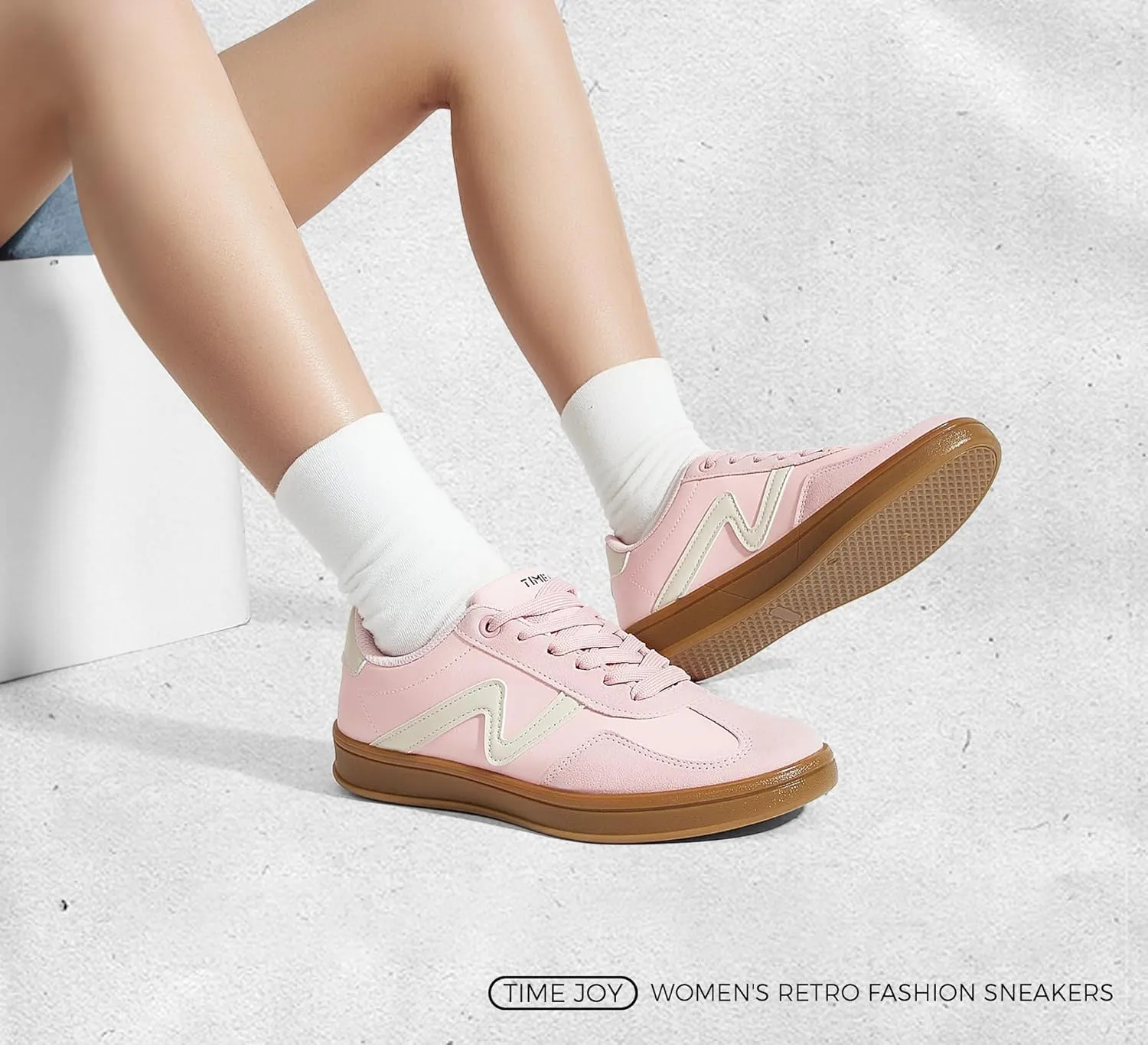 Women's Classic Retro Fashion Sneakers with Gum Sole Trendy Low Top Casual Shoes for Daily Wear, Walking & Outfits