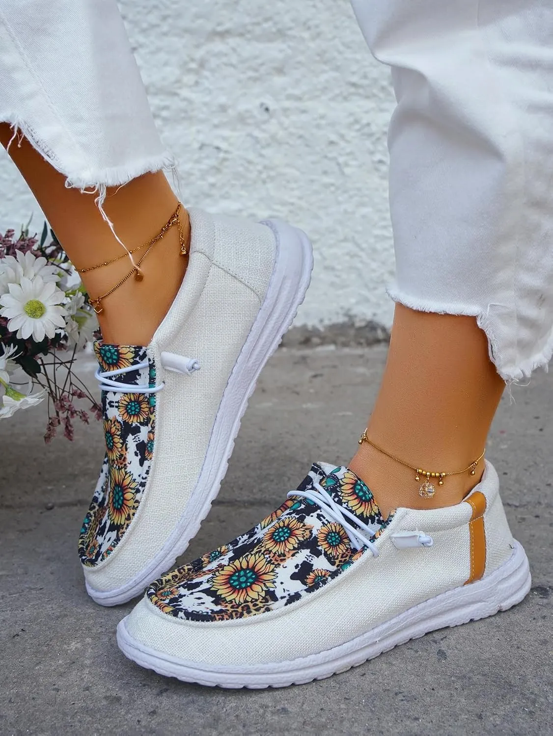 Women's Floral Print Canvas Loafer Shoes Elastic Laces Sunflower Pattern Flats Ethnic Lace-up Slip-on Sneakers Lightweight Boat Shoes with Arch Support Comfortable Walking Casual Shoes