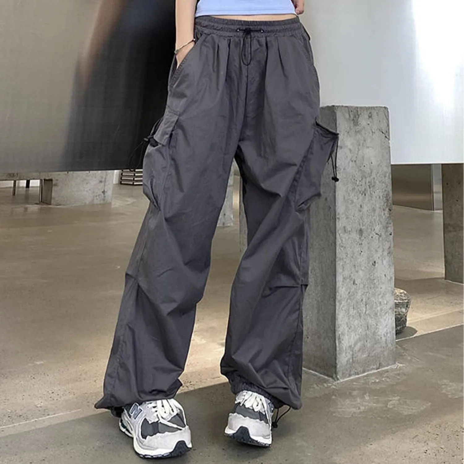 Women's Oversized Baggy Cargo Pants Trendy Flap Pockets Street Hip Hop Y2K Trousers Low Waist Casual Streetwear Pants