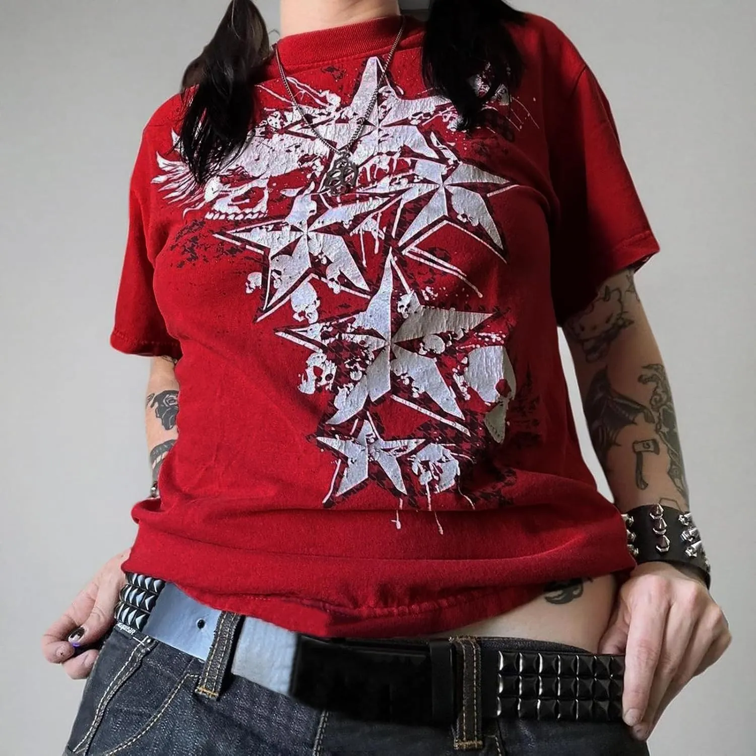 Women's Short Sleeve Crop Tops Crew Neck Skull Star Print Gothic T Shirts Aesthetic Grunge Going Out Y2k Blouses Top