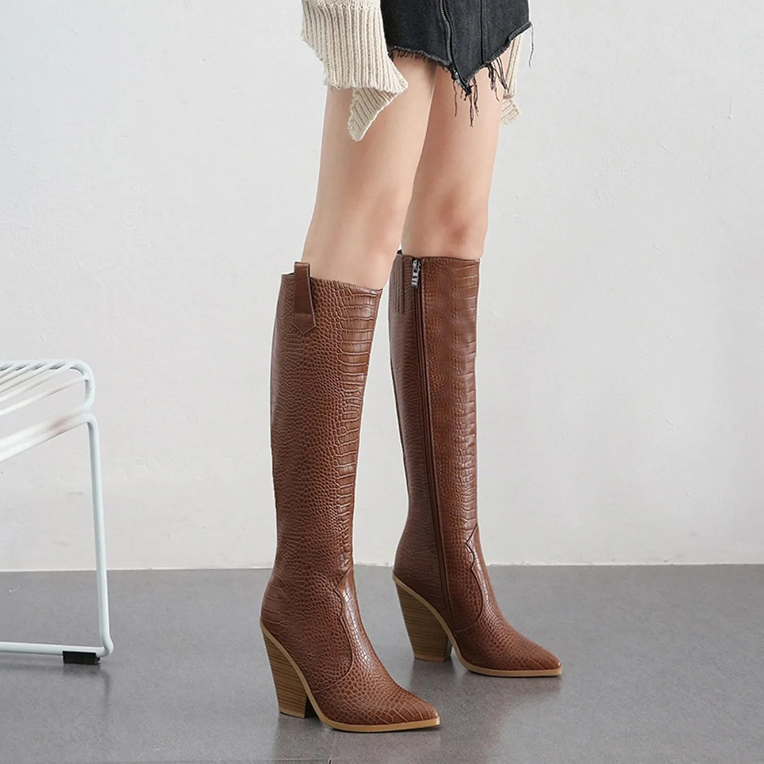 Women's Stacked Chunky Heels Knee High Boots Crocodile Print Western Cowboy Cowgirl Boots Pointed Toe Zipper Long Boots