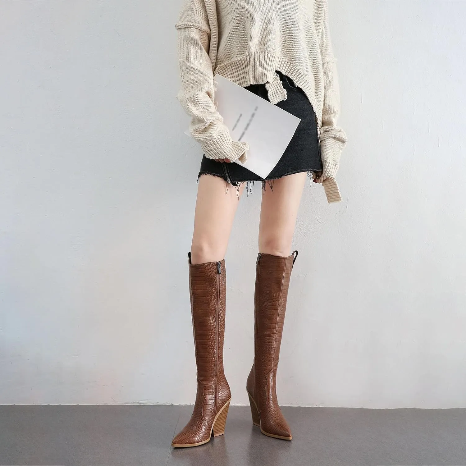 Women's Stacked Chunky Heels Knee High Boots Crocodile Print Western Cowboy Cowgirl Boots Pointed Toe Zipper Long Boots
