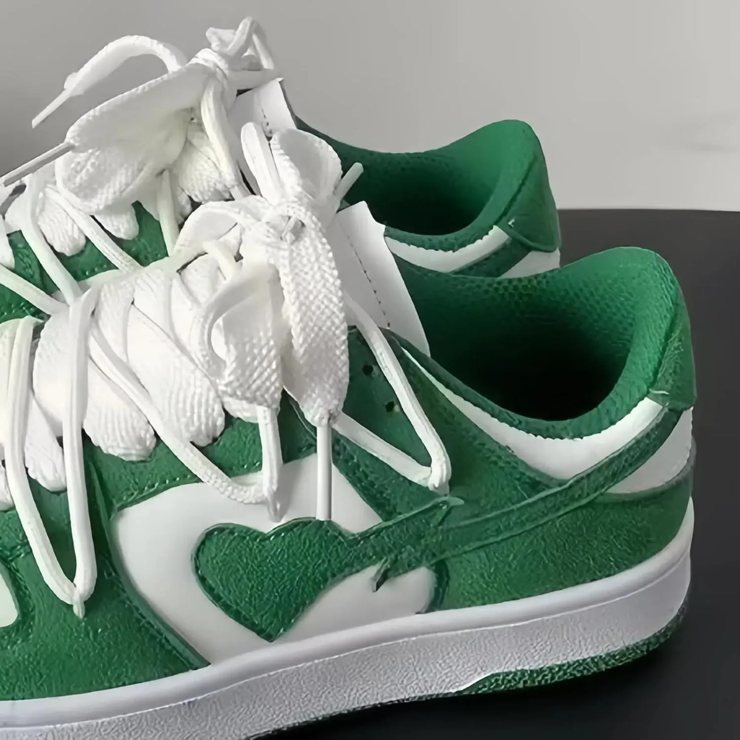Y2K Sporty Sneakers for Women, Girls Cute Streetwear, Pastal Color Low Top Skate Shoes Couple Matching