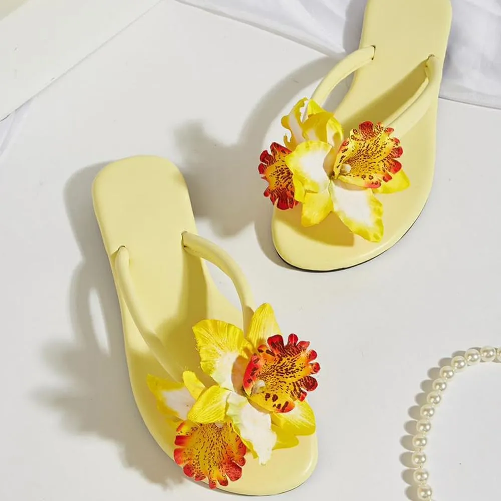 YIYA Women's 3D Flower Thong Flats Sandals Open Round Toe Slip On Slides Summer Casual Beach Floral Slippers